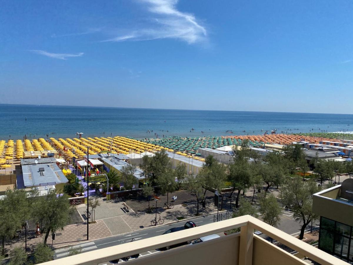פסארו Hotel Nettuno מראה חיצוני תמונה