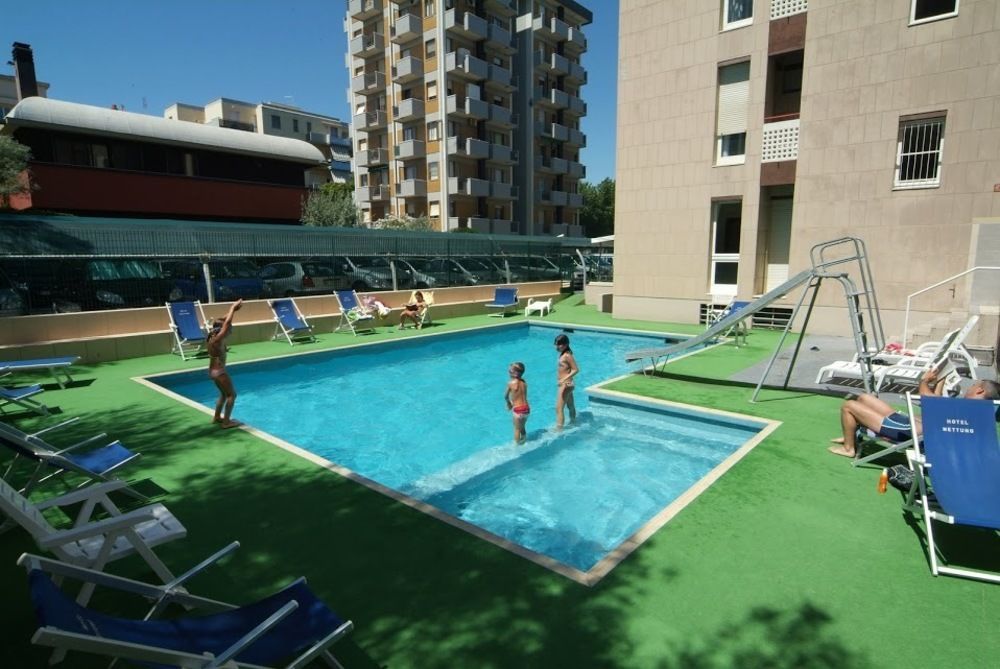 פסארו Hotel Nettuno מראה חיצוני תמונה